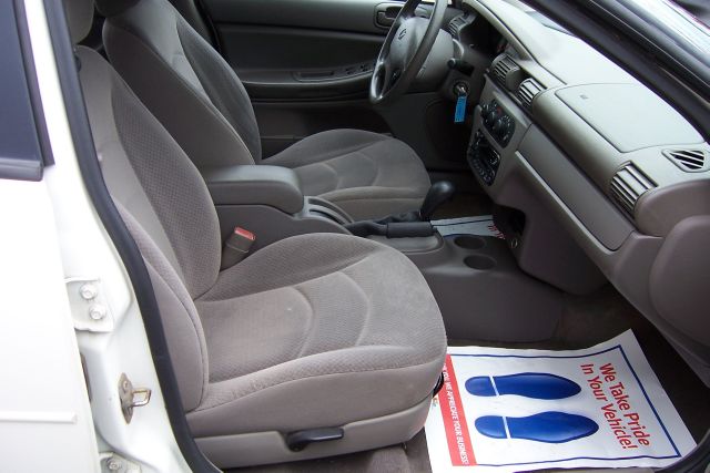 Dodge Stratus 2004 photo 8