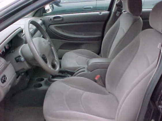 Dodge Stratus 2004 photo 2