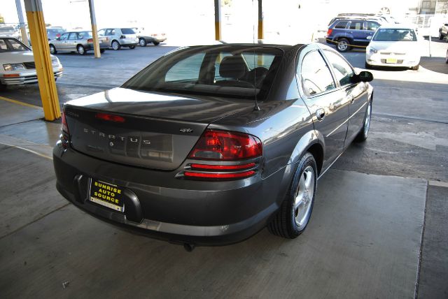 Dodge Stratus 2004 photo 3