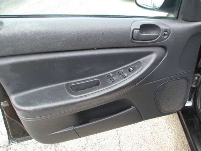 Dodge Stratus 2004 photo 6