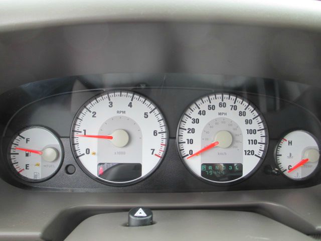 Dodge Stratus GLS AT Sedan