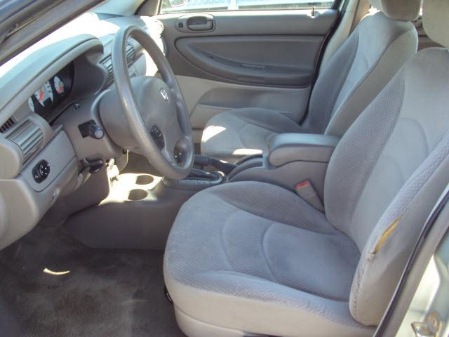 Dodge Stratus 2005 photo 5