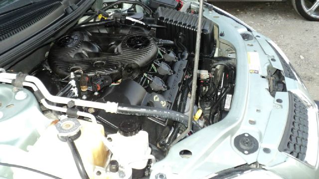 Dodge Stratus GLS AT Sedan