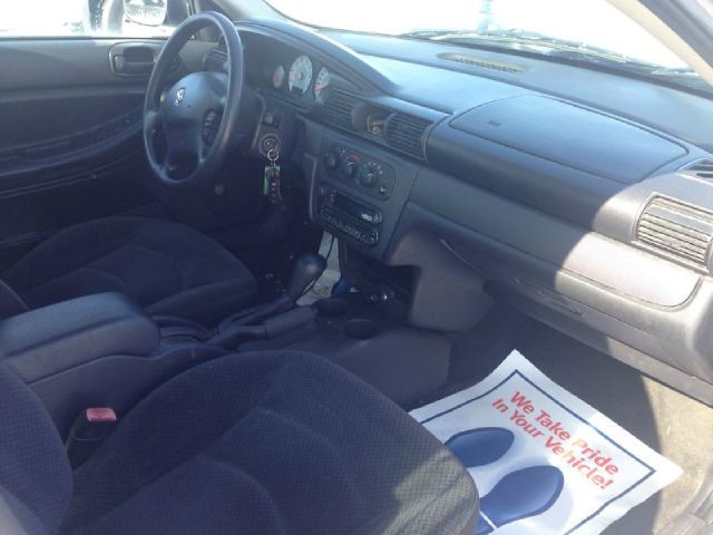 Dodge Stratus 2005 photo 4