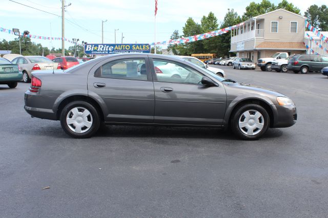 Dodge Stratus 2005 photo 2