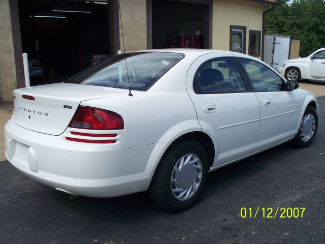 Dodge Stratus 2006 photo 2