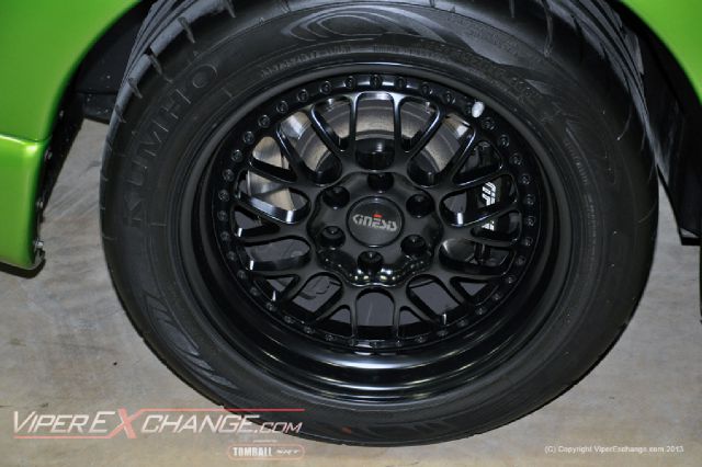 Dodge Viper 1997 photo 3