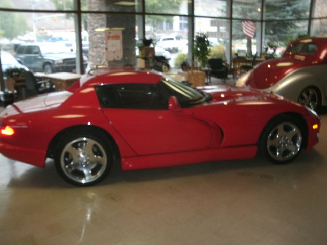Dodge Viper 2000 photo 3