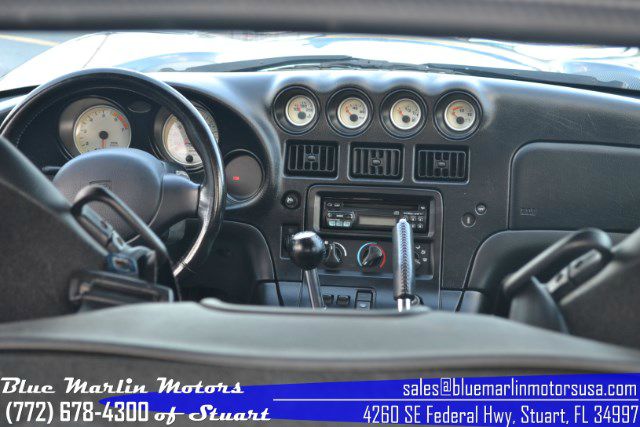 Dodge Viper 2000 photo 3