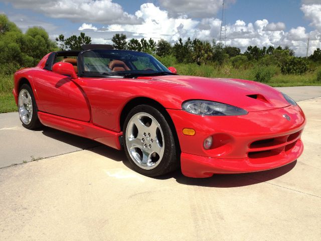 Dodge Viper Club Cab 2WD Convertible
