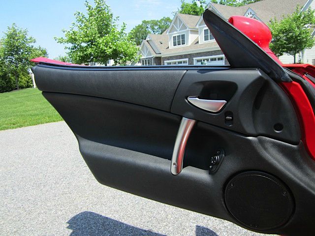Dodge Viper 2003 photo 13