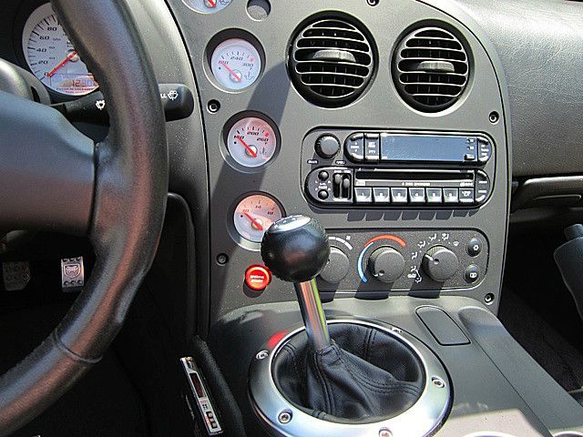 Dodge Viper 2003 photo 4