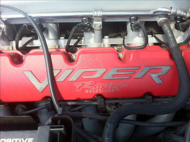 Dodge Viper 2004 photo 3