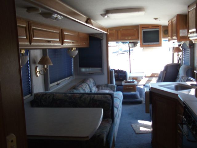 Fleetwood PACE ARROW 1997 photo 11