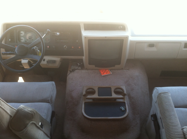 Fleetwood SOUTHWIND 1991 photo 2