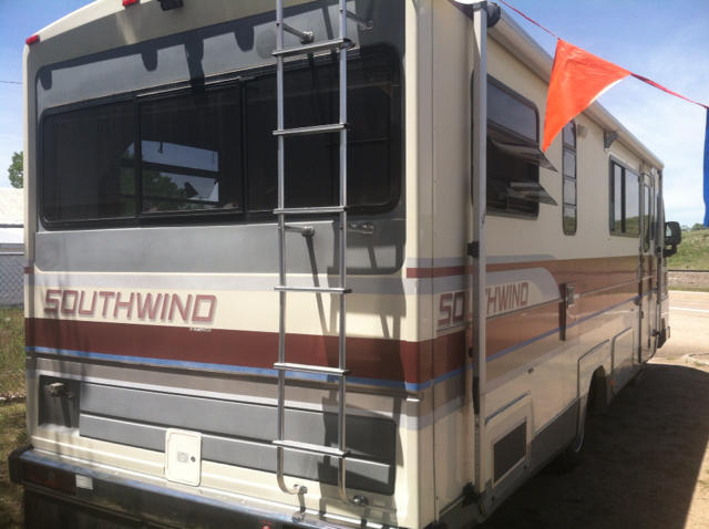 Fleetwood SOUTHWIND 1991 photo 4