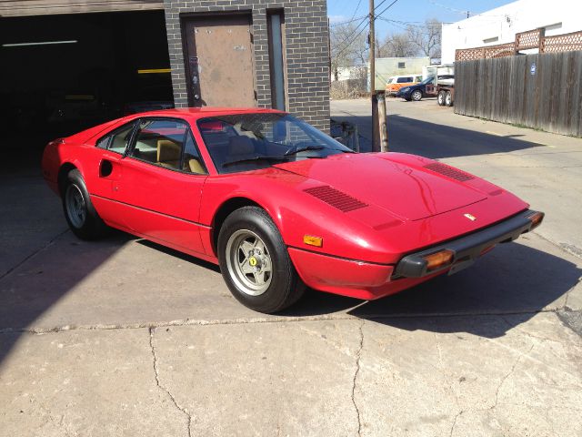 Ferrari 308 GTS 1979 photo 4