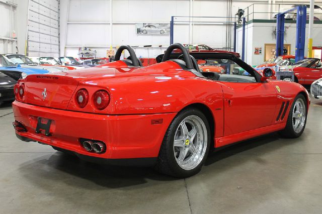 Ferrari 550 Barchetta 2001 photo 1