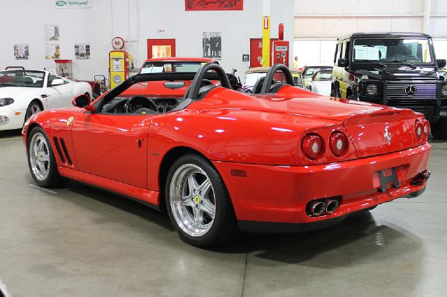 Ferrari 550 Barchetta 2001 photo 3