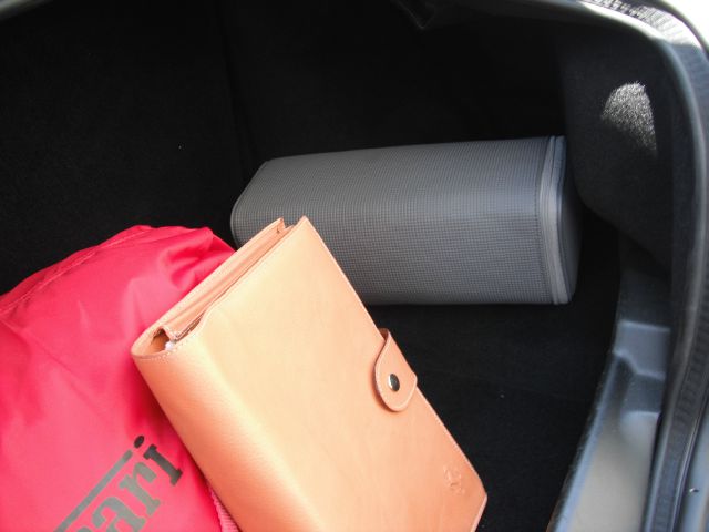 Ferrari 550 Maranello 2000 photo 9