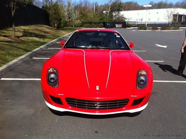 Ferrari 599 2011 photo 2