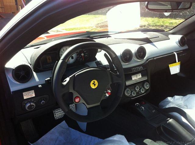 Ferrari 599 2011 photo 3
