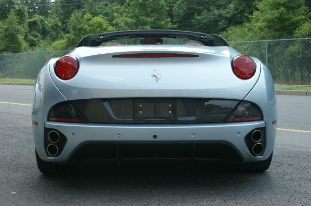 Ferrari California 2010 photo 4