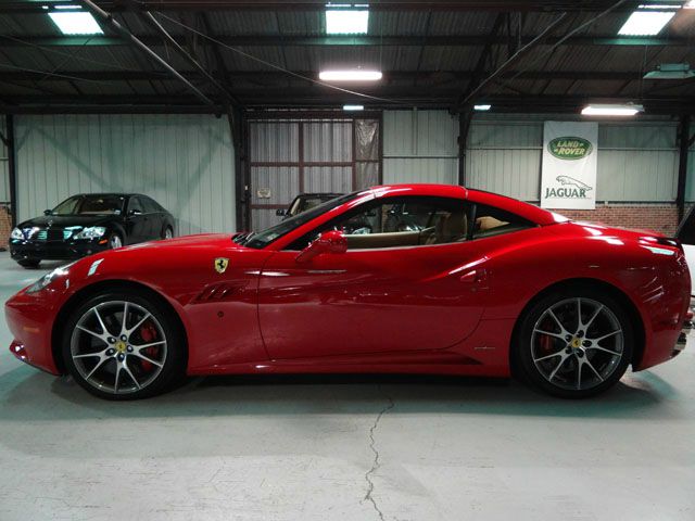 Ferrari California 2010 photo 30