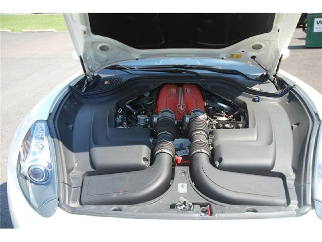 Ferrari California 2010 photo 33