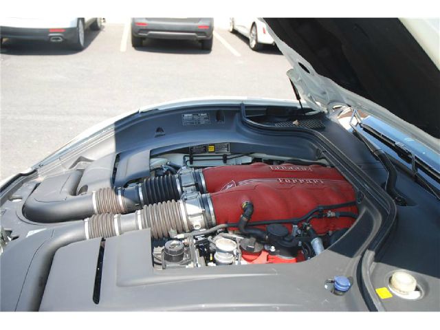 Ferrari California 2010 photo 8