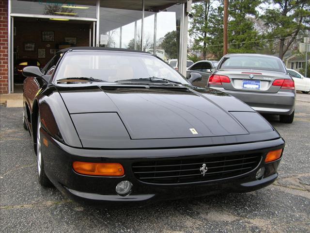 Ferrari F355 1997 photo 2