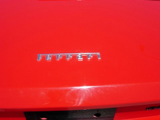 Ferrari Mondial T 1989 photo 10