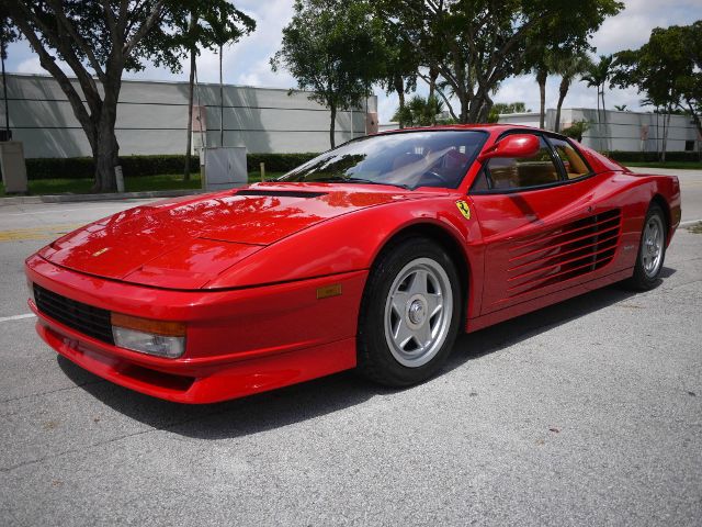 Ferrari Testarossa 1986 photo 0