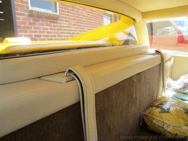 Ferrari Testarossa 1986 photo 4