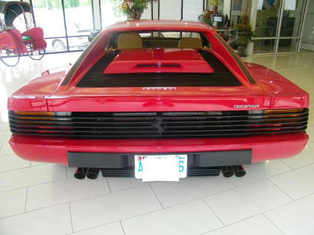 Ferrari Testarossa 1988 photo 1