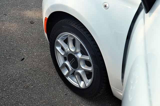 Fiat 500 2012 photo 11