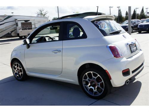 Fiat 500 2012 photo 2