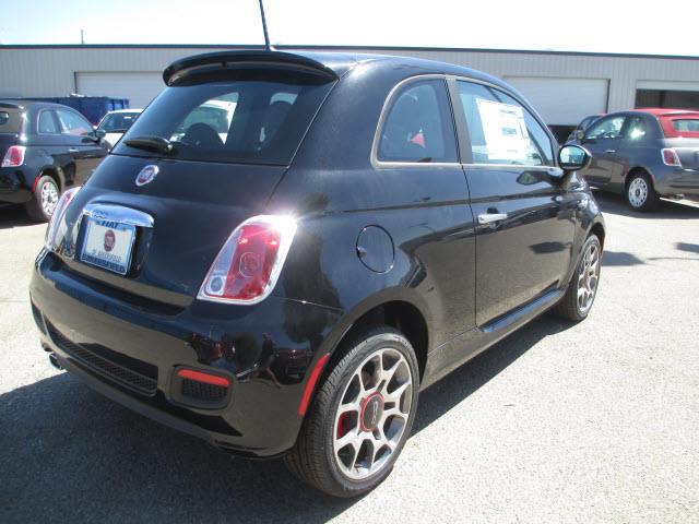 Fiat 500 2013 photo 1