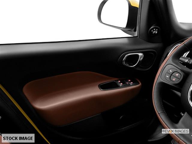 Fiat 500L 2014 photo 1