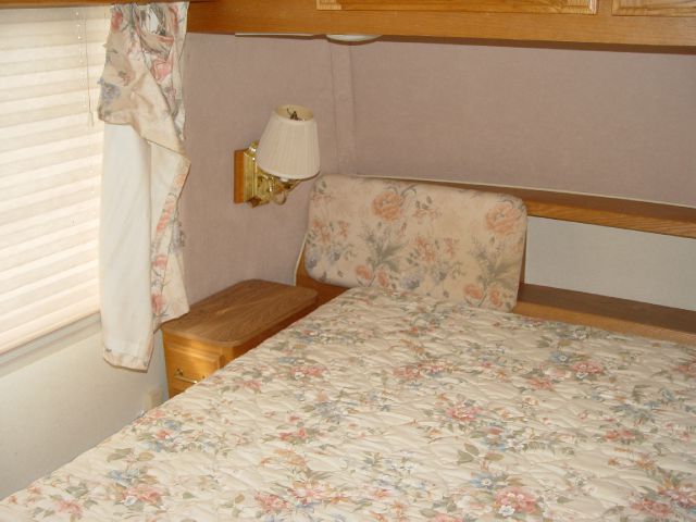 Fleetwood Avion 1990 photo 13