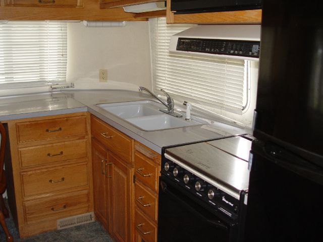 Fleetwood Avion 1990 photo 8