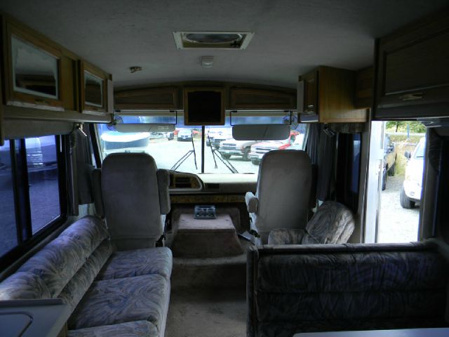 Fleetwood Coronado Motorhome 28 1993 photo 4
