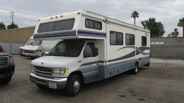 Fleetwood Tioga SL 5dr Wgn 2.5 TS Sport Auto RV - Camper