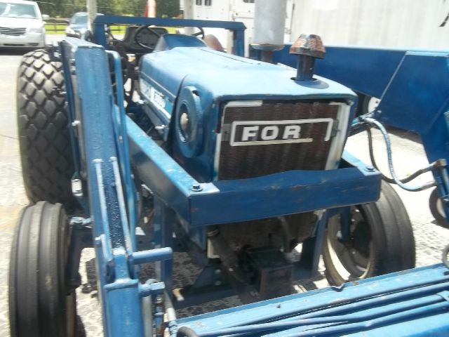 Ford 3600 1900 photo 2