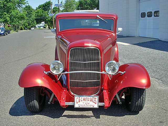 Ford 5 Window Coupe ST Quad Cab Long Bed 4WD Classic Car - Custom Car
