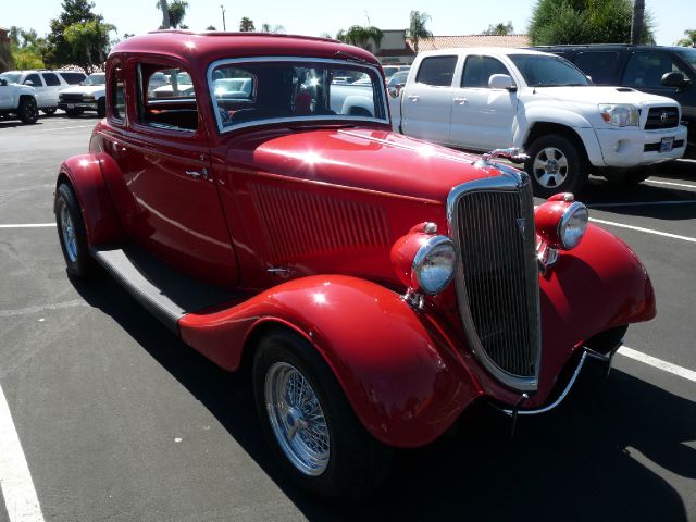 Ford 5 Window Coupe 1934 photo 0