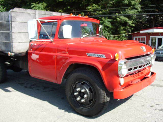 Ford 600 1958 photo 1
