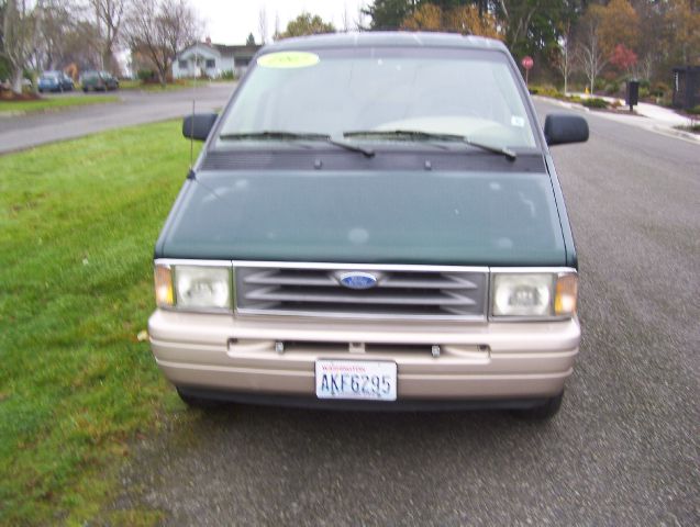 Ford Aerostar 1997 photo 1