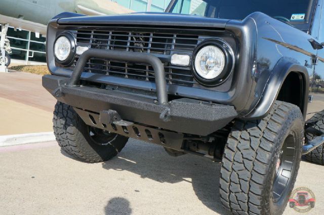 Ford Bronco 1966 photo 3