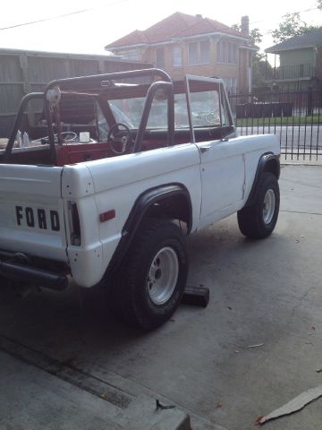 Ford Bronco 1970 photo 21